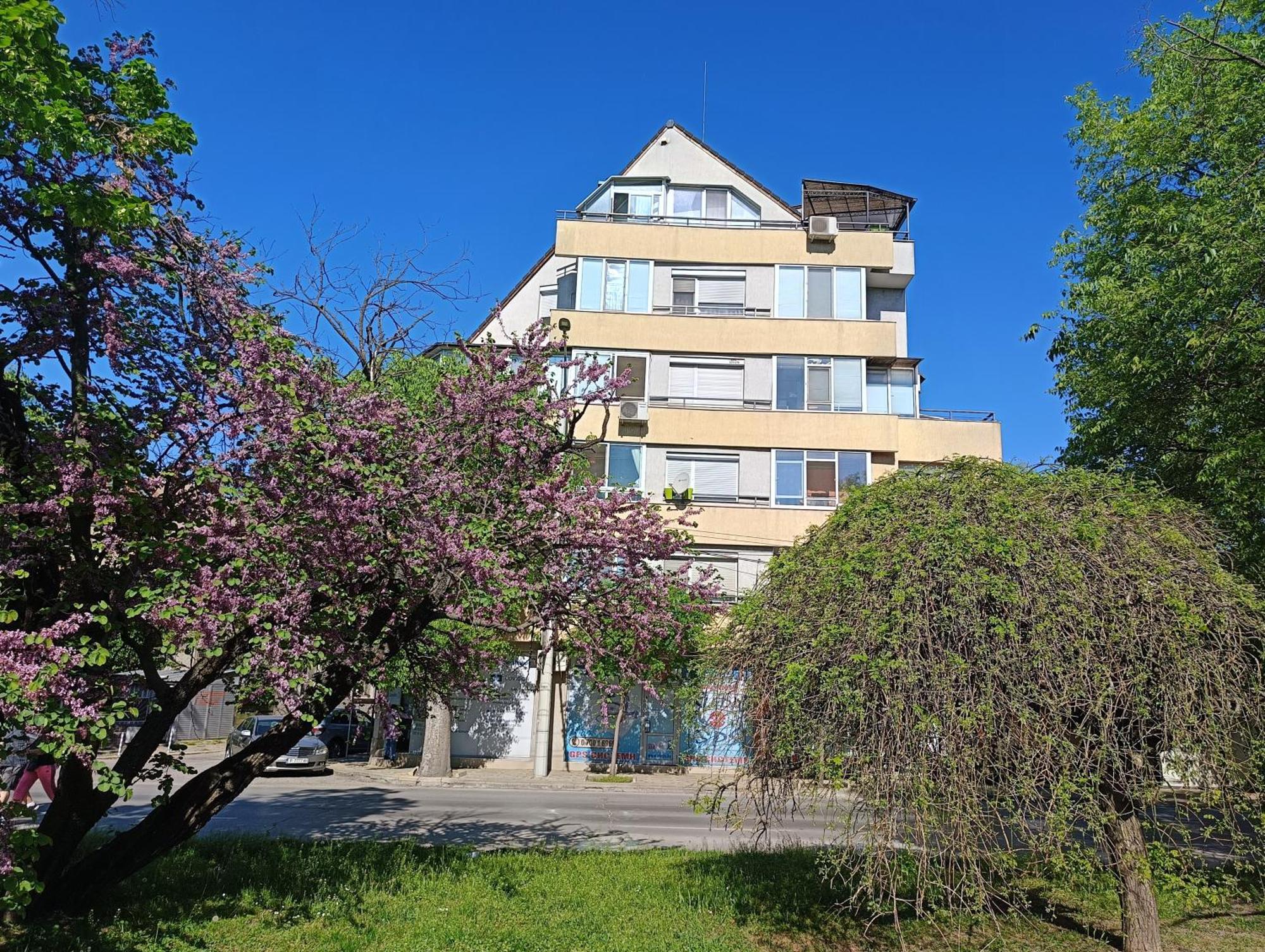 Mdm Apartment City Center Felicita Deluxe 루세 외부 사진