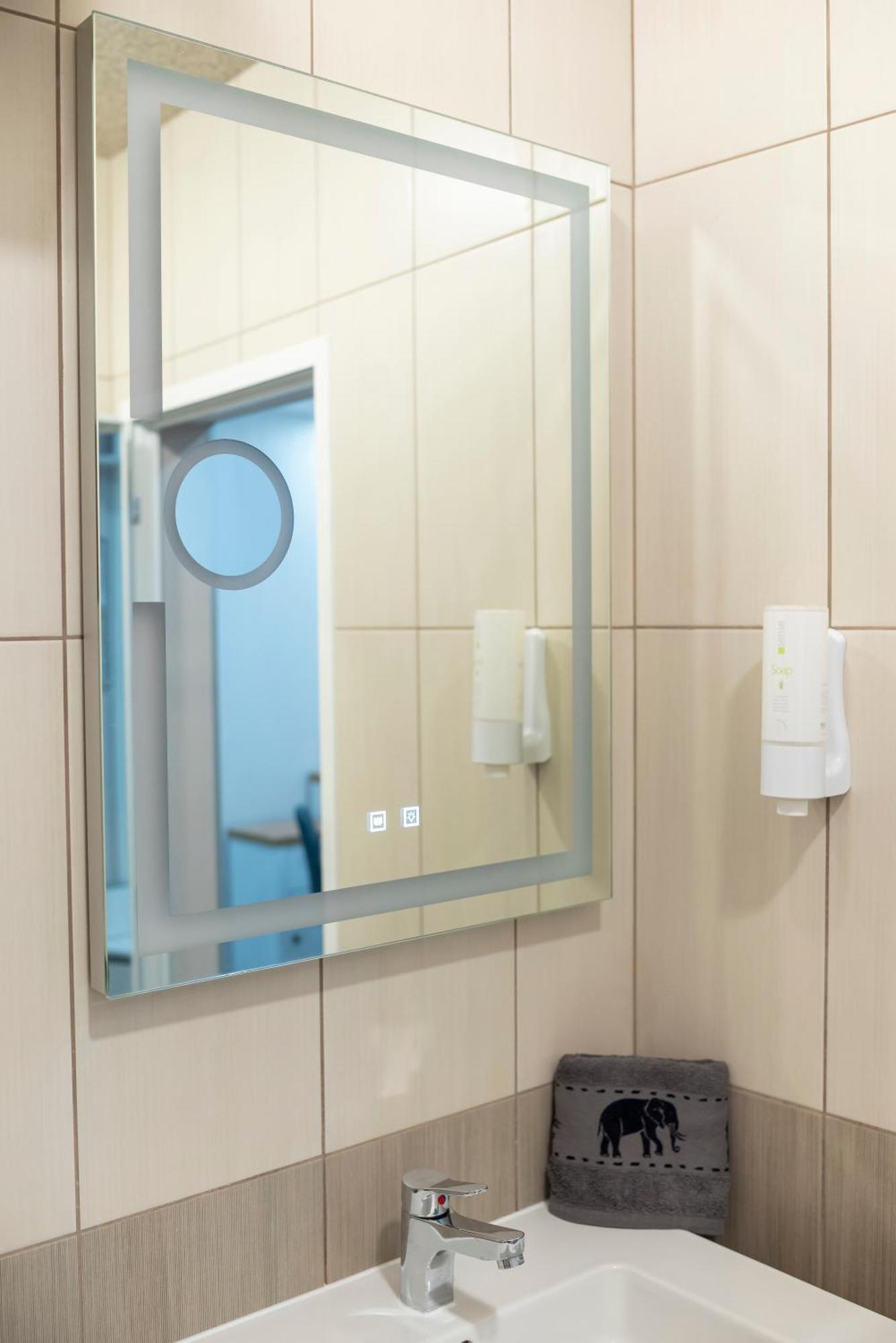 Mdm Apartment City Center Felicita Deluxe 루세 외부 사진